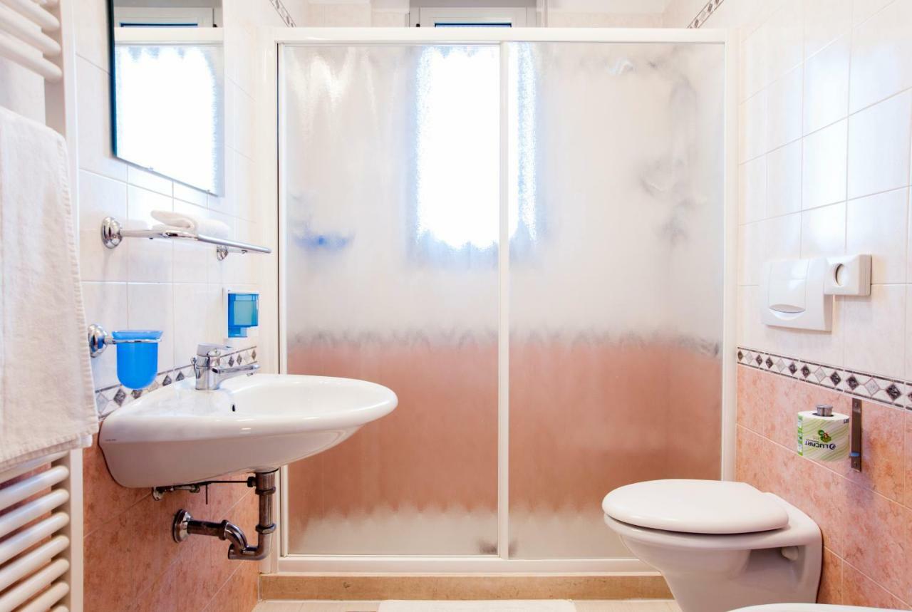 ريميني Residence Cigno المظهر الخارجي الصورة