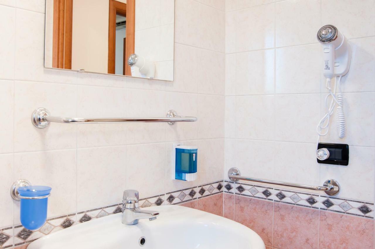 ريميني Residence Cigno المظهر الخارجي الصورة