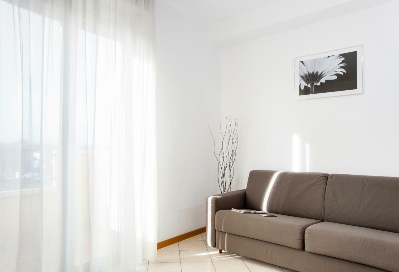 ريميني Residence Cigno المظهر الخارجي الصورة